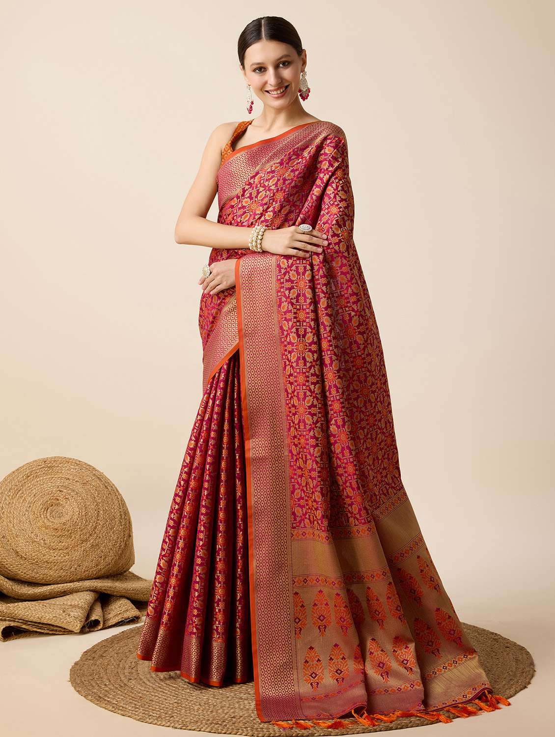 women self design banarasi saree with blouse - 22503180 -  Standard Image - 2