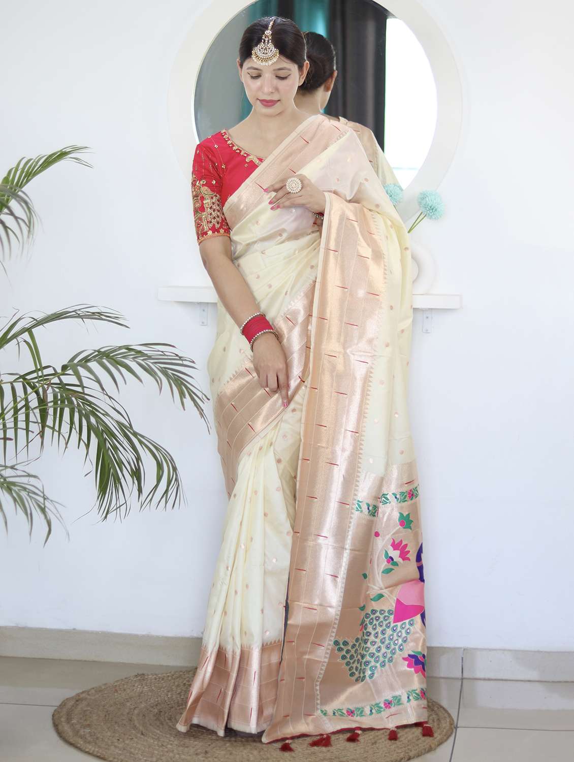 women self design paithani saree with blouse