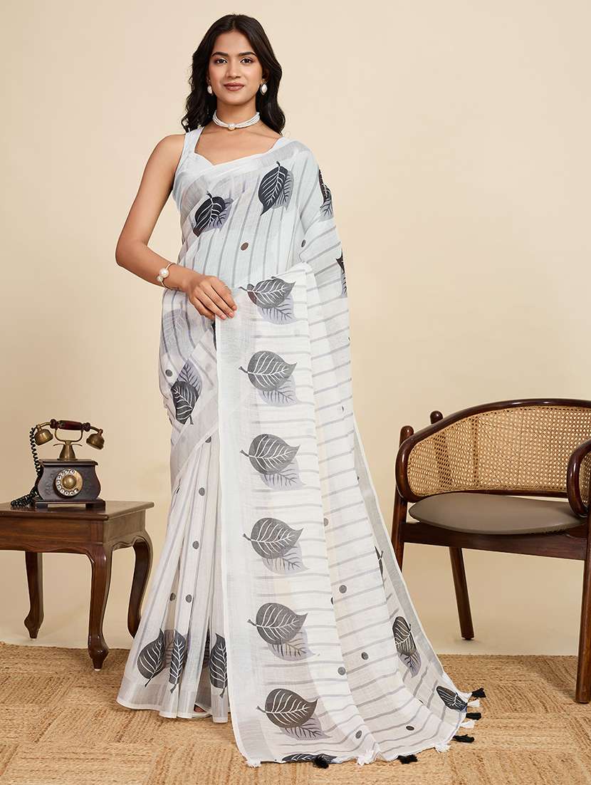 women printed casual wear saree with blouse