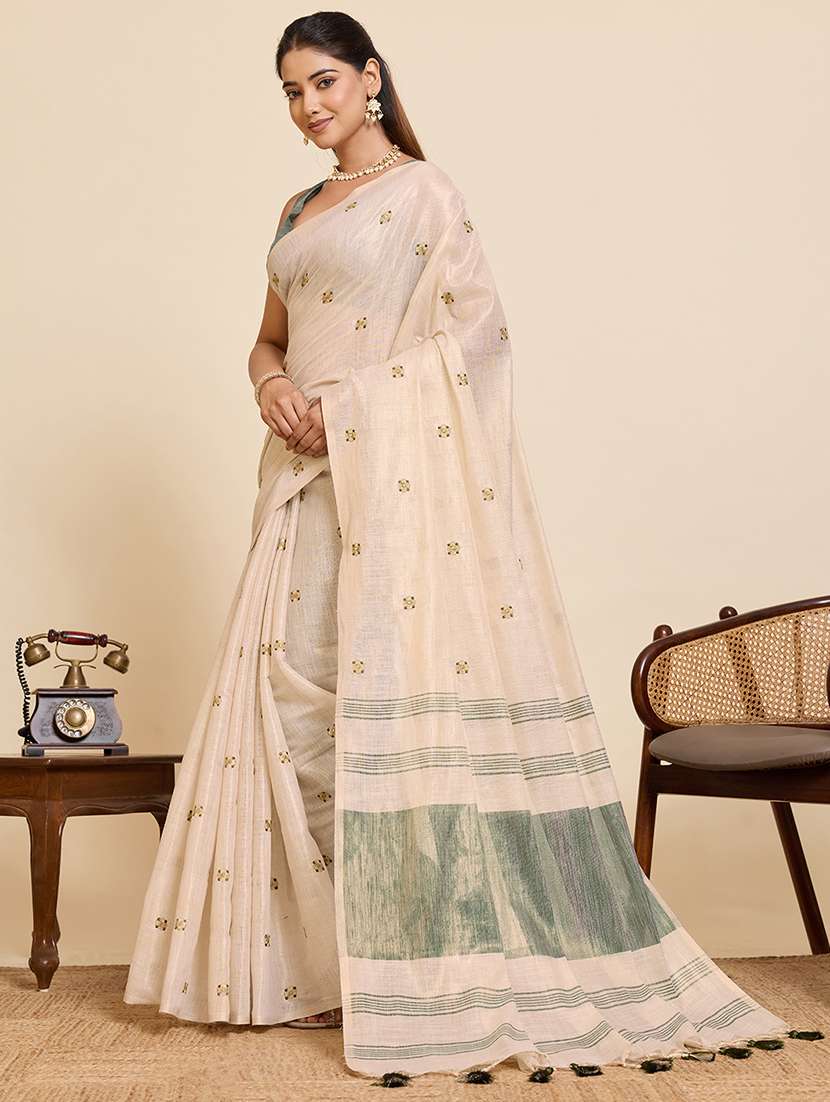 women solid with work embroidered saree with blouse - 22503337 -  Standard Image - 2