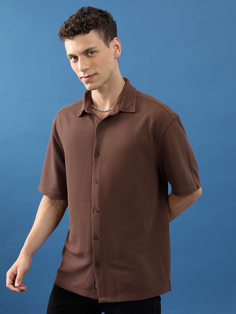 men textured short sleeve oversized casual shirt - 22504161 -  Standard Image - 2