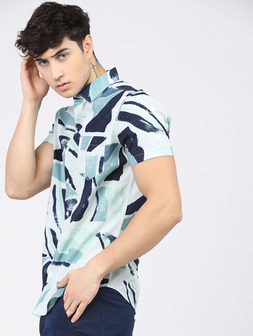 men printed short sleeve slim fit casual shirt - 22504268 -  Standard Image - 2