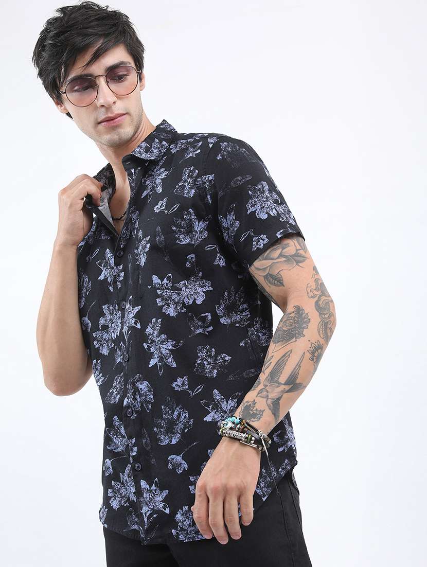 men printed short sleeve slim fit casual shirt - 22504470 -  Standard Image - 2