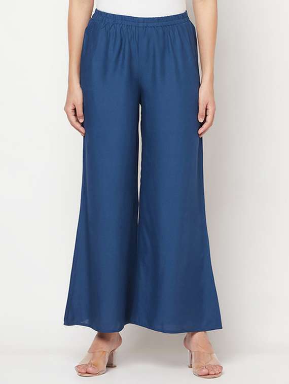 women solid mid rise flared palazzo