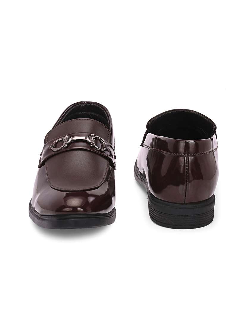 men solid slip on horsebit loafer - 22505120 -  Standard Image - 2
