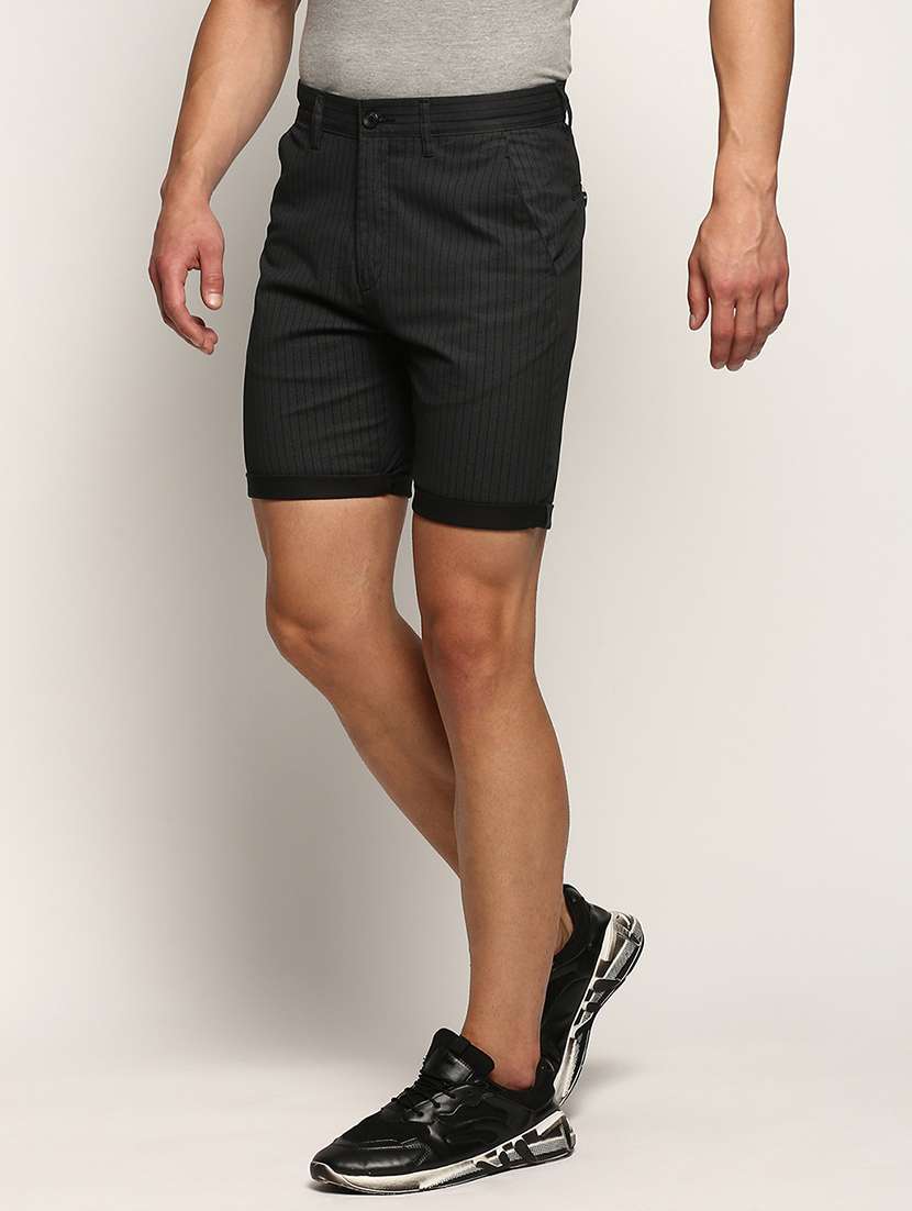 Men Striped Mid Rise Slim Fit Shorts - 22505174 -  Standard Image - 2
