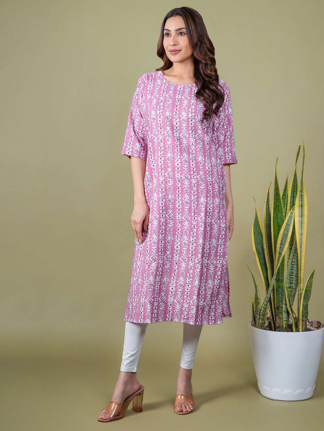 women printed round neck straight kurta - 22505363 -  Standard Image - 2