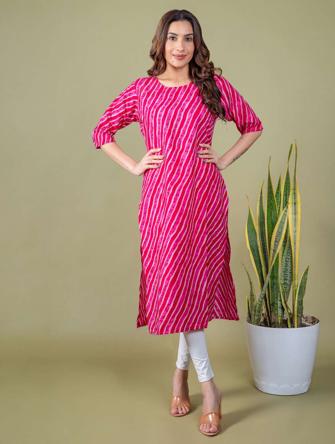 women printed round neck straight kurta - 22505369 -  Standard Image - 2