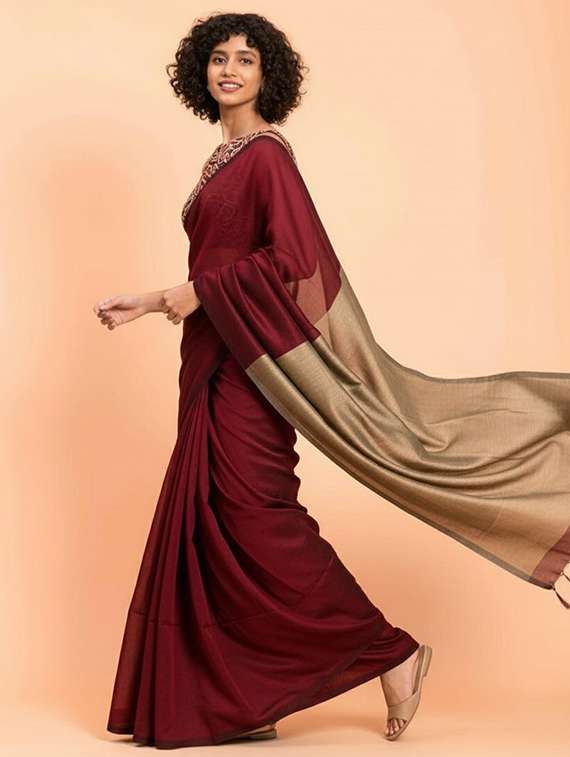 women solid handloom saree with blouse - 22505477 -  Standard Image - 2