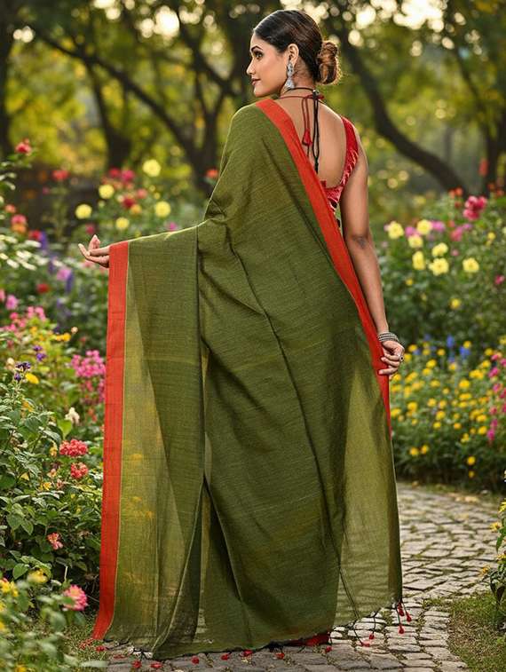 women solid with bordered handloom saree with blouse - 22505484 -  Standard Image - 2