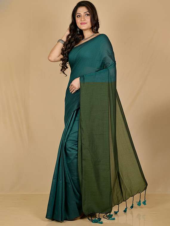 women solid handloom saree with blouse - 22505538 -  Standard Image - 2