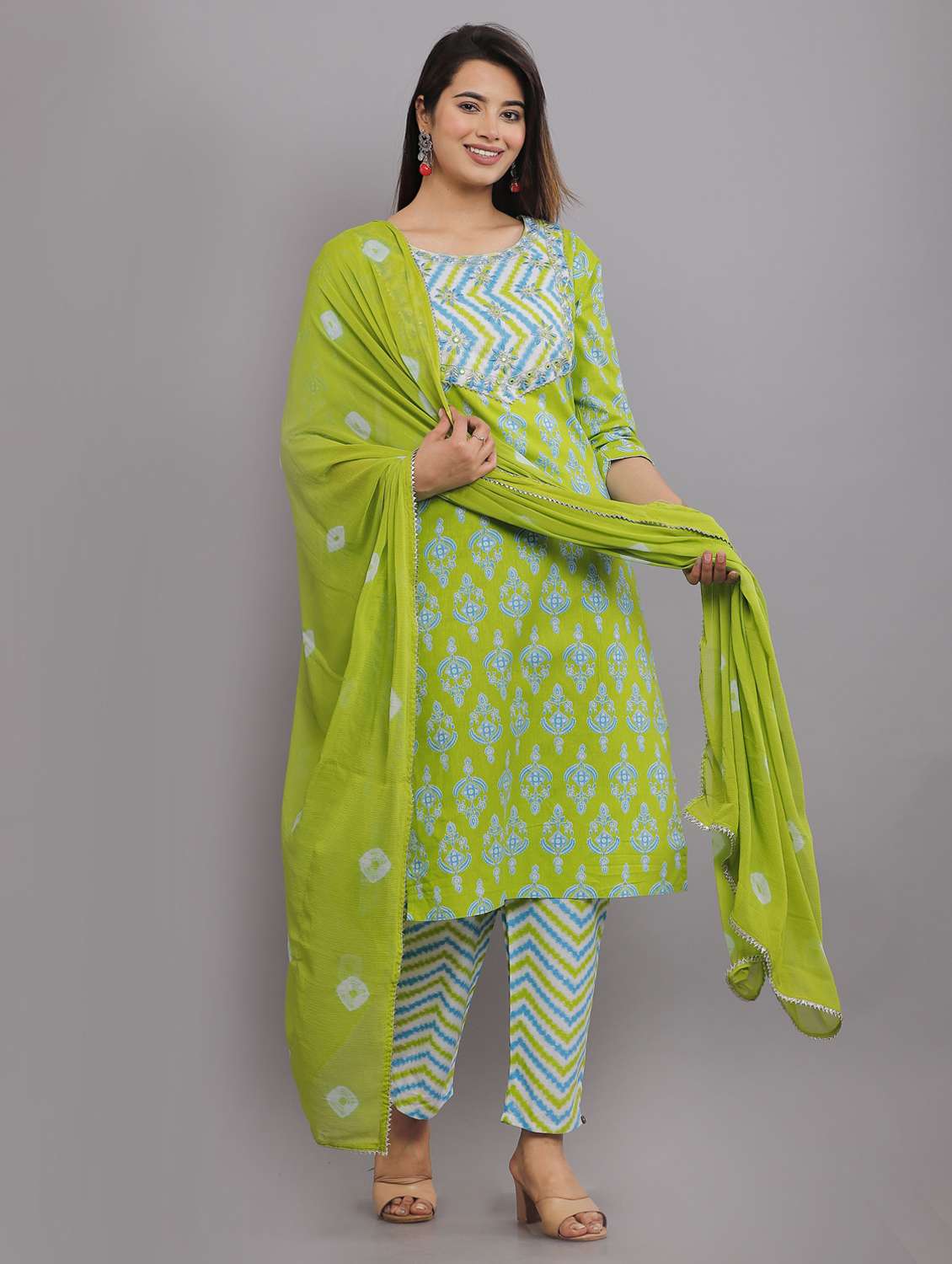 women printed three quarter sleeve kurta pant with dupatta set - 22505841 -  Standard Image - 2