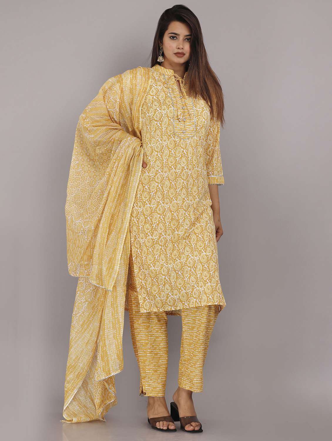 women printed three quarter sleeve kurta pant with dupatta set - 22505846 -  Standard Image - 2