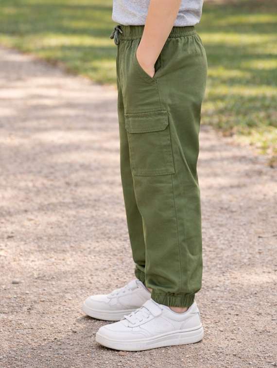 boys solid mid rise cargo pant - 22505992 -  Standard Image - 2