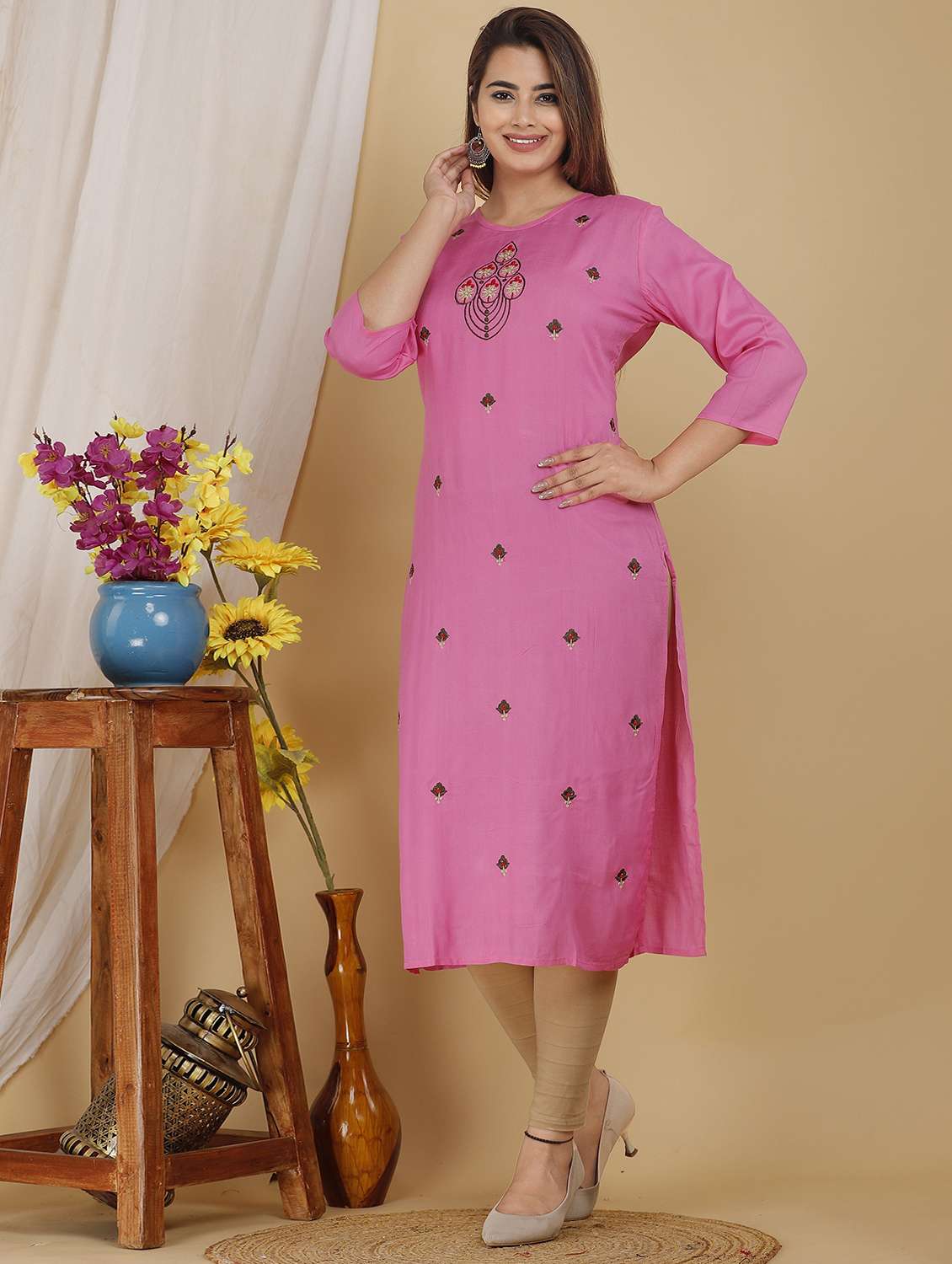 women embroidered three quarter sleeve straight kurta - 22506107 -  Standard Image - 2