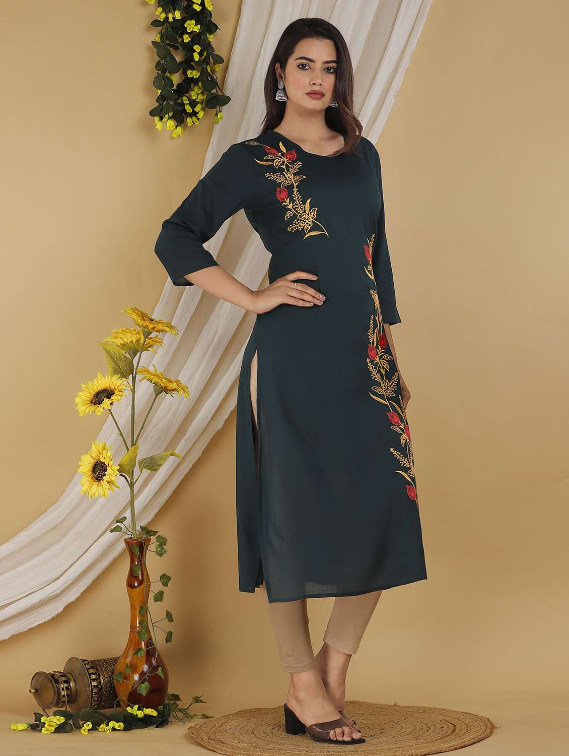 women embroidered three quarter sleeve straight kurta - 22506153 -  Standard Image - 2