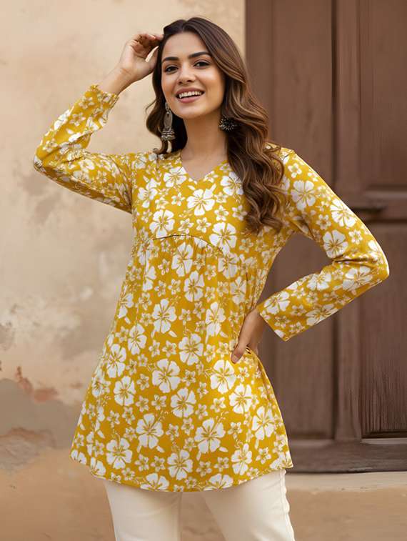 women printed v neck a-line kurti