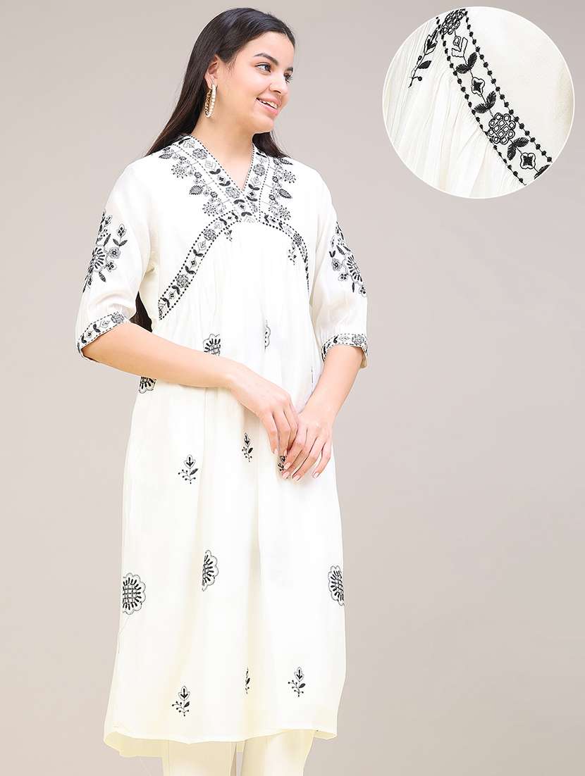women solid with work three quarter sleeve a-line kurta - 22508067 -  Standard Image - 2