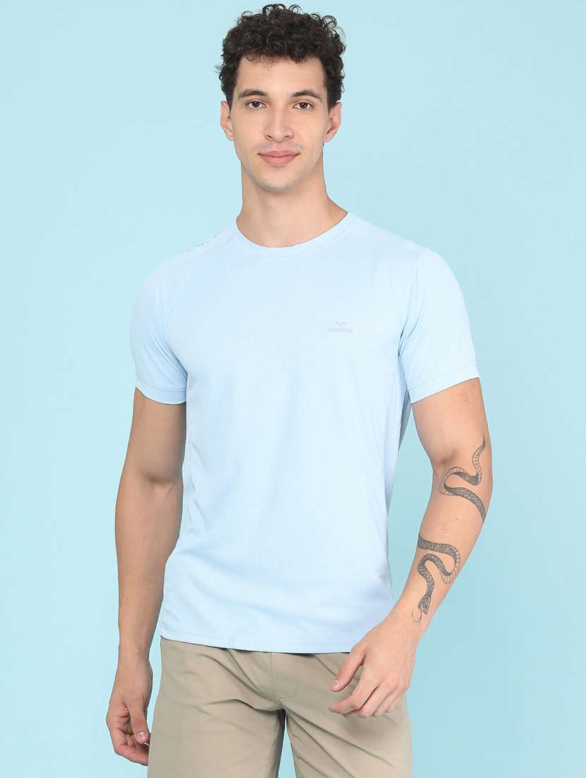 Men Solid Short Sleeve Slim Fit T-shirt - 22508395 -  Standard Image - 2
