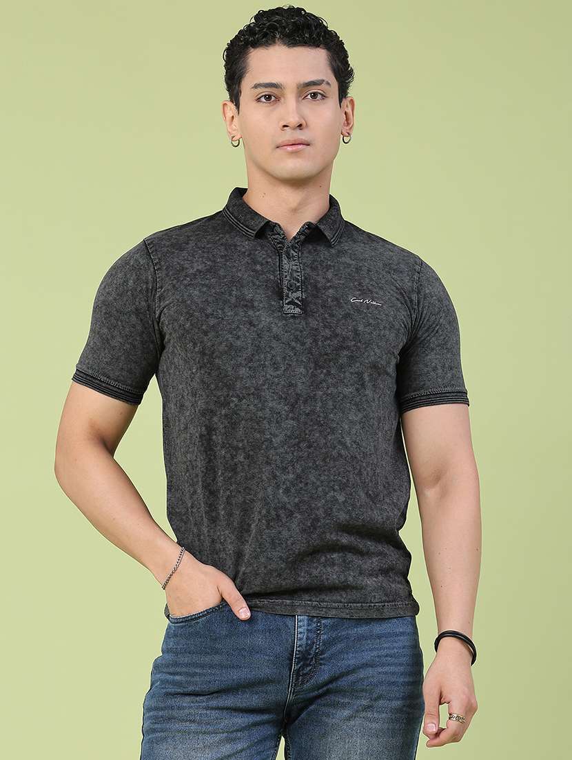 Men Self Design Short Sleeve Slim Fit Polo T-shirt - 22510979 -  Standard Image - 2