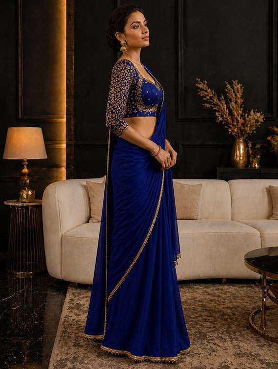 women solid with embellished bordered saree with blouse - 22511438 -  Standard Image - 2