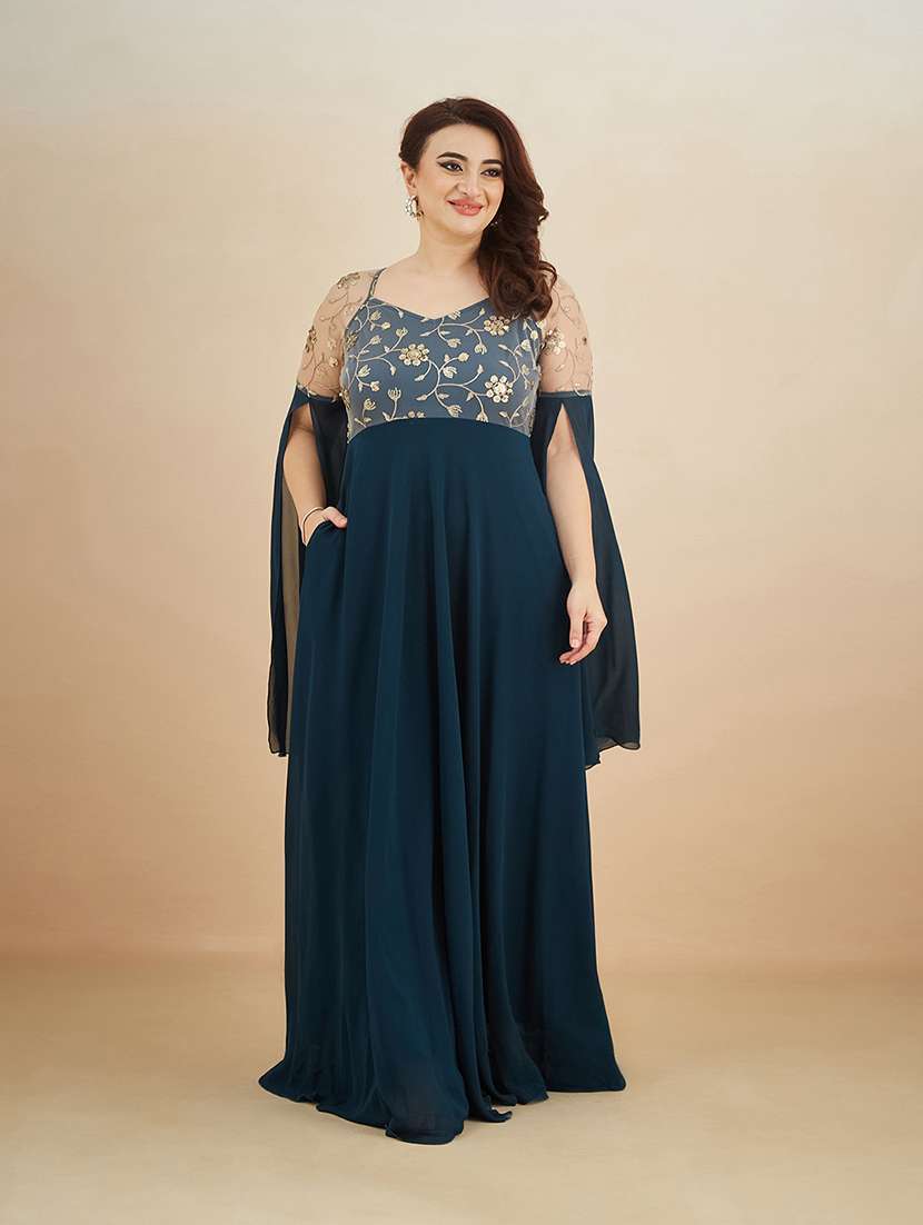 women embroidered sweetheart neck gown