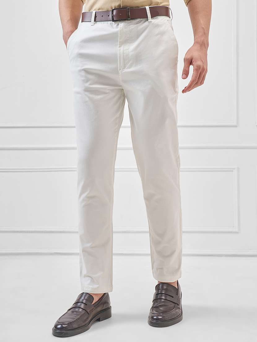 men solid mid rise flat front casual trouser