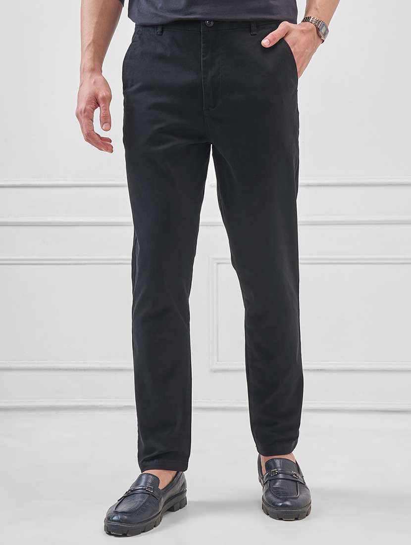 men solid mid rise flat front casual trouser