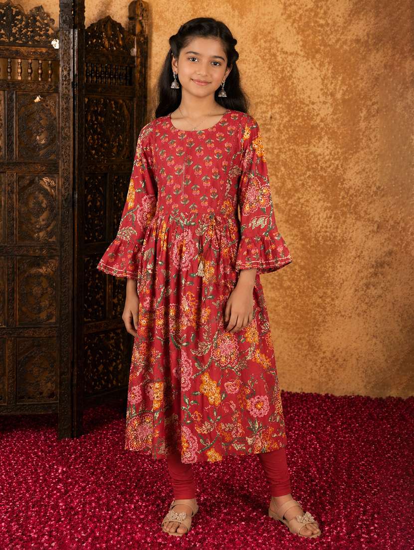 Girls Printed Round Neck Flared Kurta - 22511956 -  Standard Image - 2