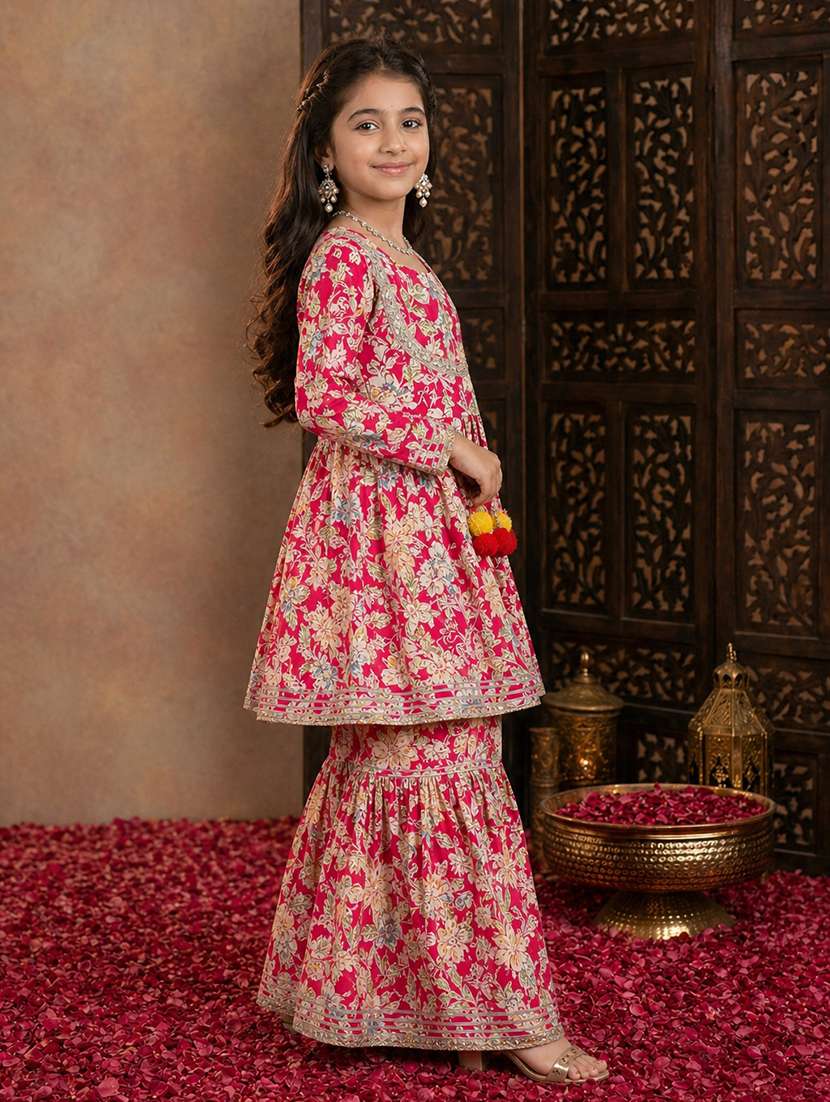 Red Floral Print Cotton Kurta Sharara Set Festive Wear - 22511986 -  Standard Image - 2