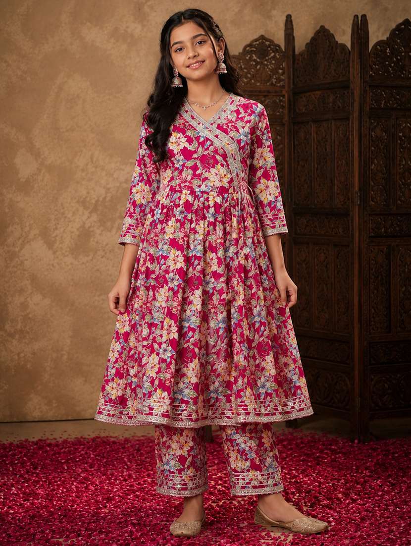 girls printed three quarter sleeves kurta and pant set - 22512827 -  Standard Image - 2