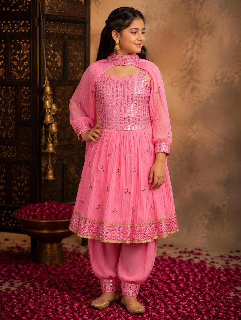 girls embroidered sleeveless kurt aand salwar set with detachable sleeve - 22512831 -  Standard Image - 2