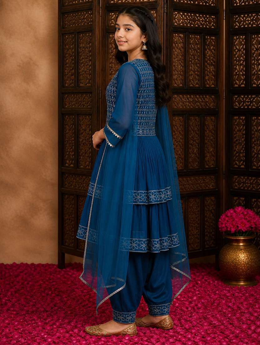 Girls Embroidered Round Neck Kurta And Salwar Set With Dupatta - 22512836 -  Standard Image - 2