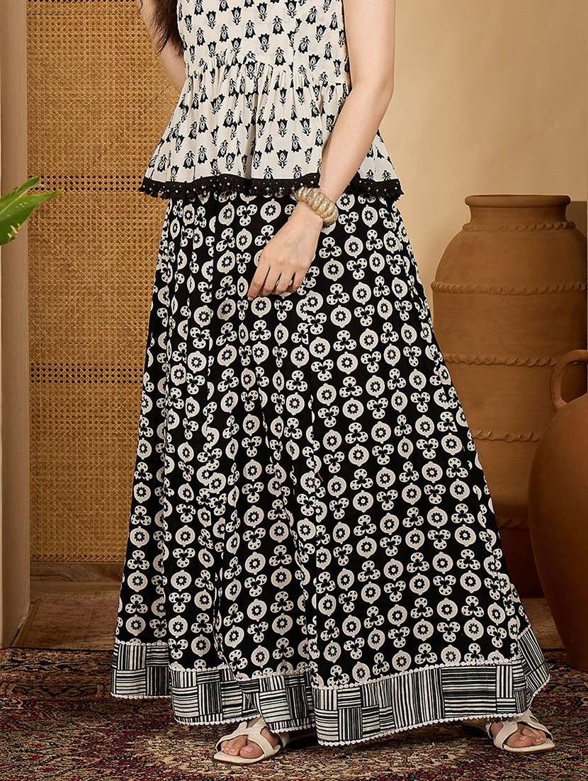 women printed flared maxi skirt - 22512887 -  Standard Image - 2