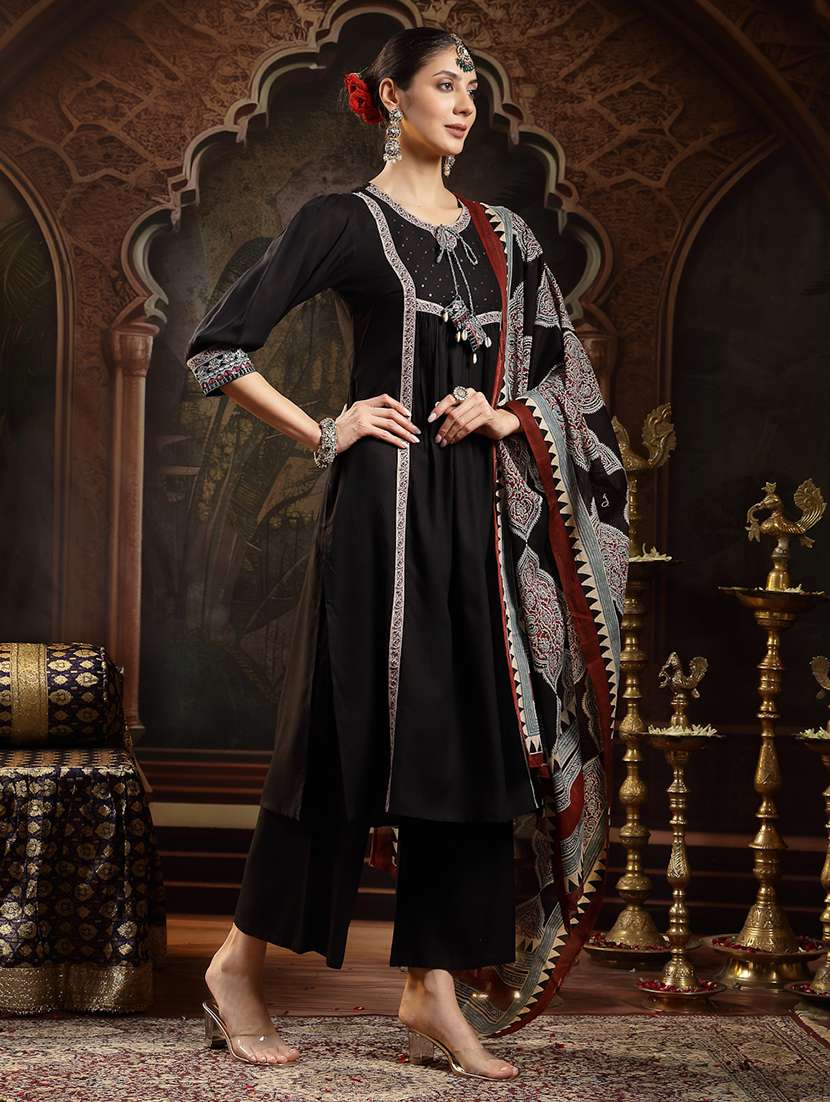 women embellished tie up neck kurta and palazzo set with dupatta - 22513564 -  Standard Image - 2