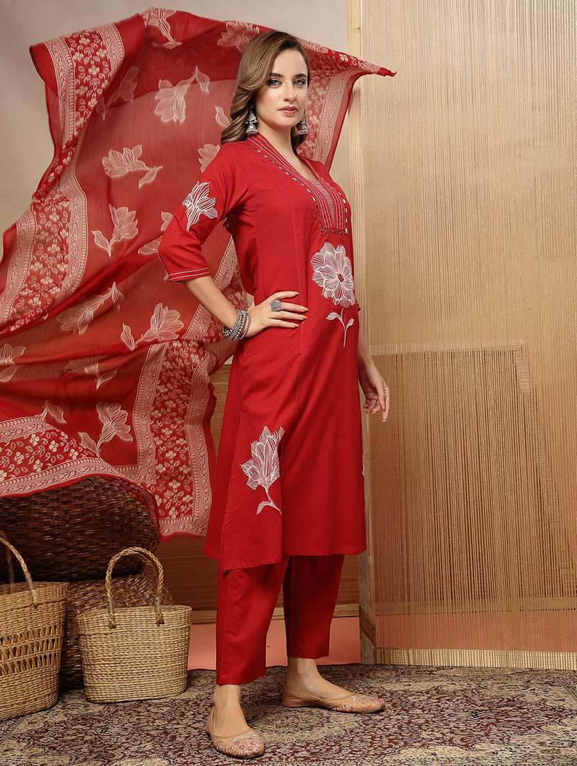 Women Embroidered Three Quarter Sleeve Kurta Pant With Dupatta Set - 22513612 -  Standard Image - 2