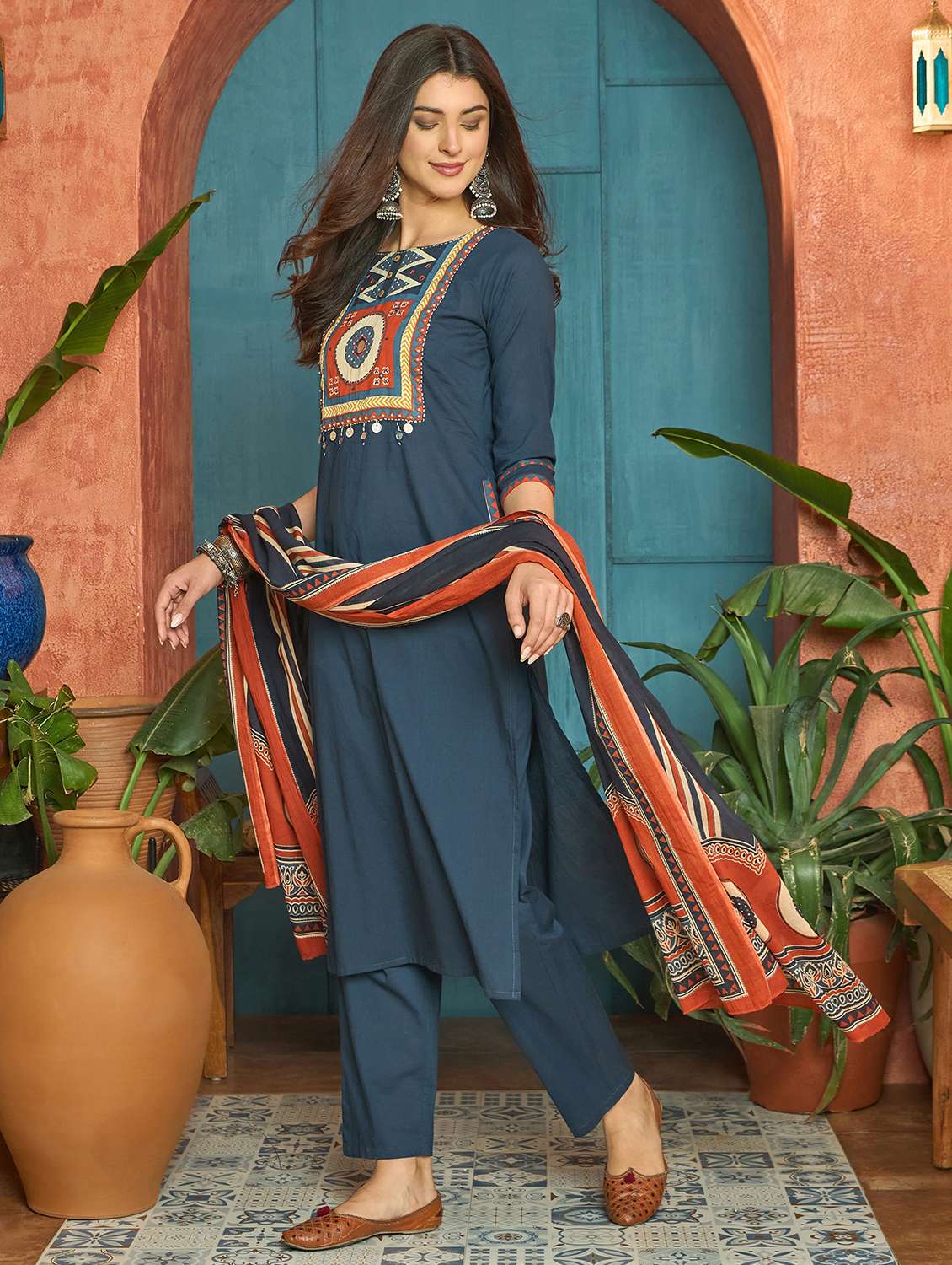 women printed round neck kurta and pang set with dupatta - 22513670 -  Standard Image - 2