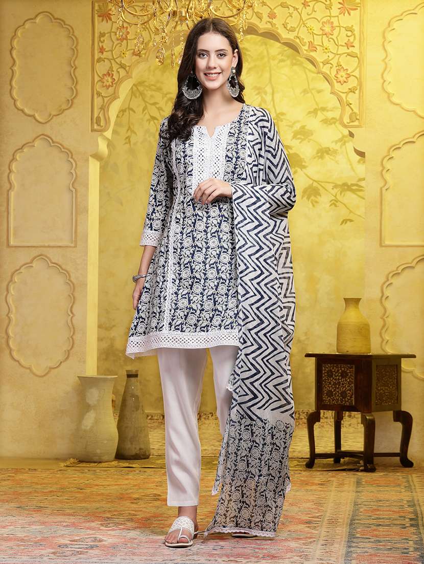 Women Printed Notch Neck Kurta And Pant Set With Dupatta - 22513681 -  Standard Image - 2