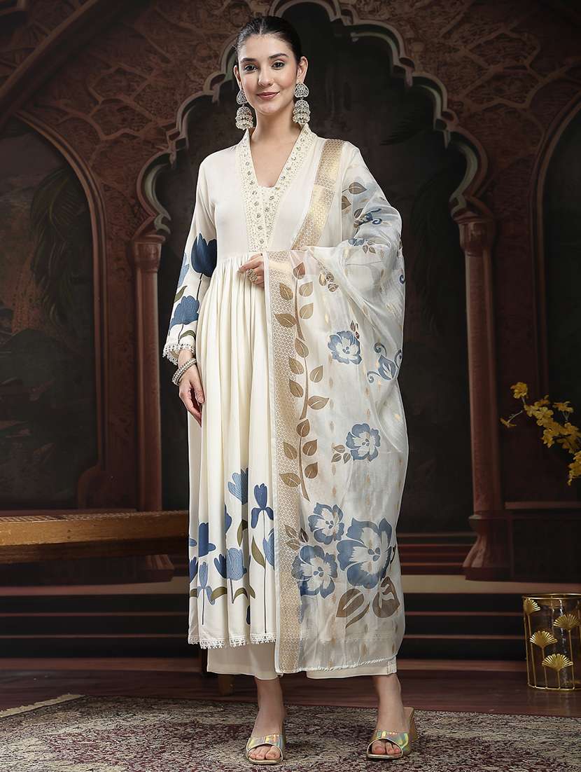 women printed v neck kurta and pant set with dupatta - 22513837 -  Standard Image - 2
