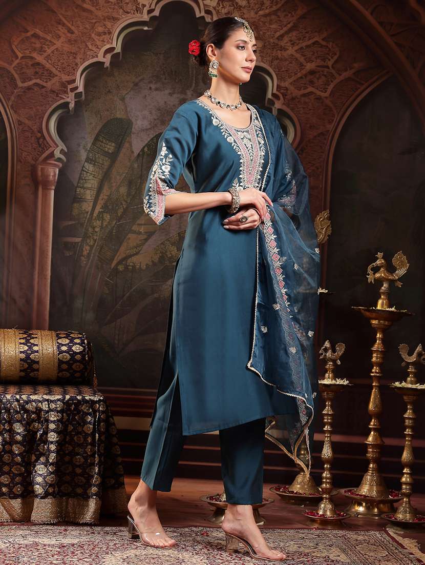 women embroidered round neck kurta and pant set with dupatta - 22513839 -  Standard Image - 2
