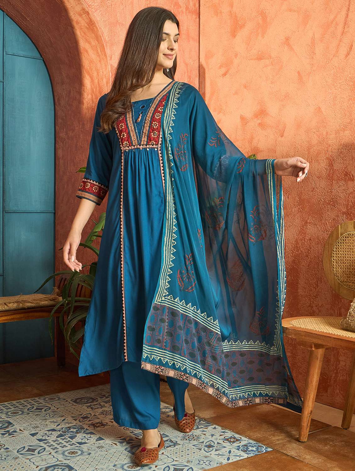 women printed square neck kurta and palazzo set with dupatta
