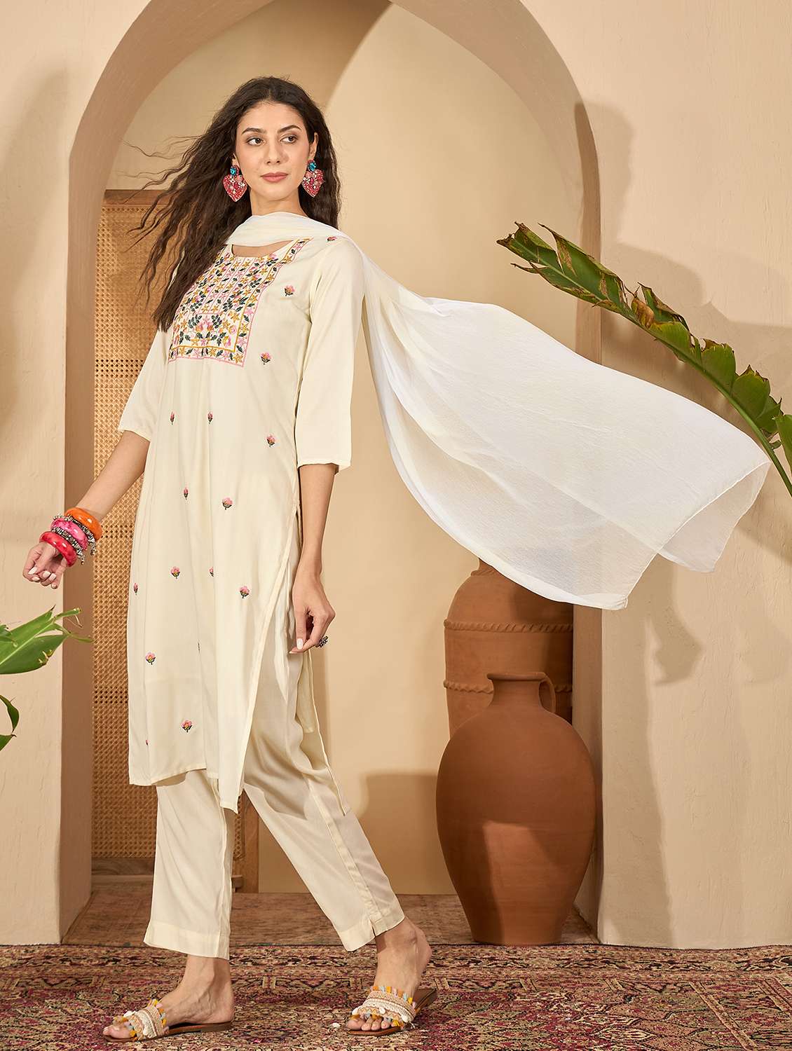 women embroidered round neck kurta and pant set with dupatta - 22513859 -  Standard Image - 2