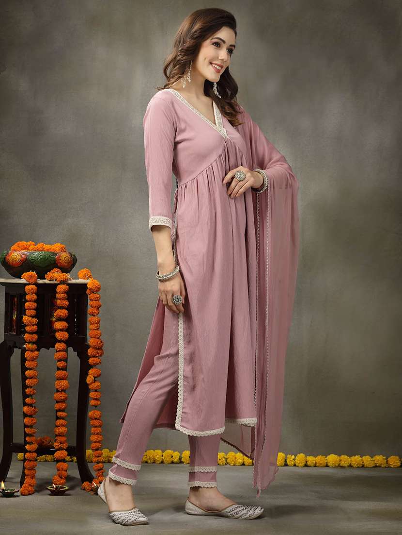 women solid v neck kurta and pant set with dupatta - 22513903 -  Standard Image - 2
