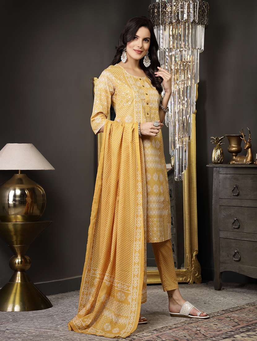 women printed round neck kurta and pant set with dupatta - 22513939 -  Standard Image - 2