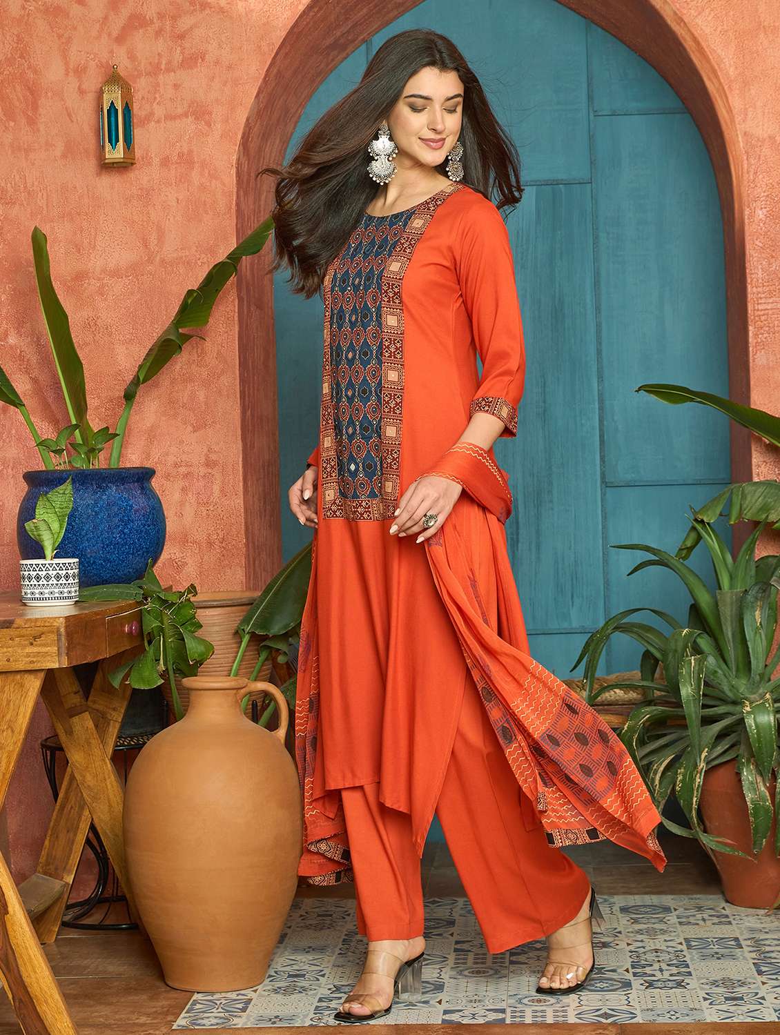women printed three quarter sleeves kurta palazzo set with dupatta - 22514022 -  Standard Image - 2