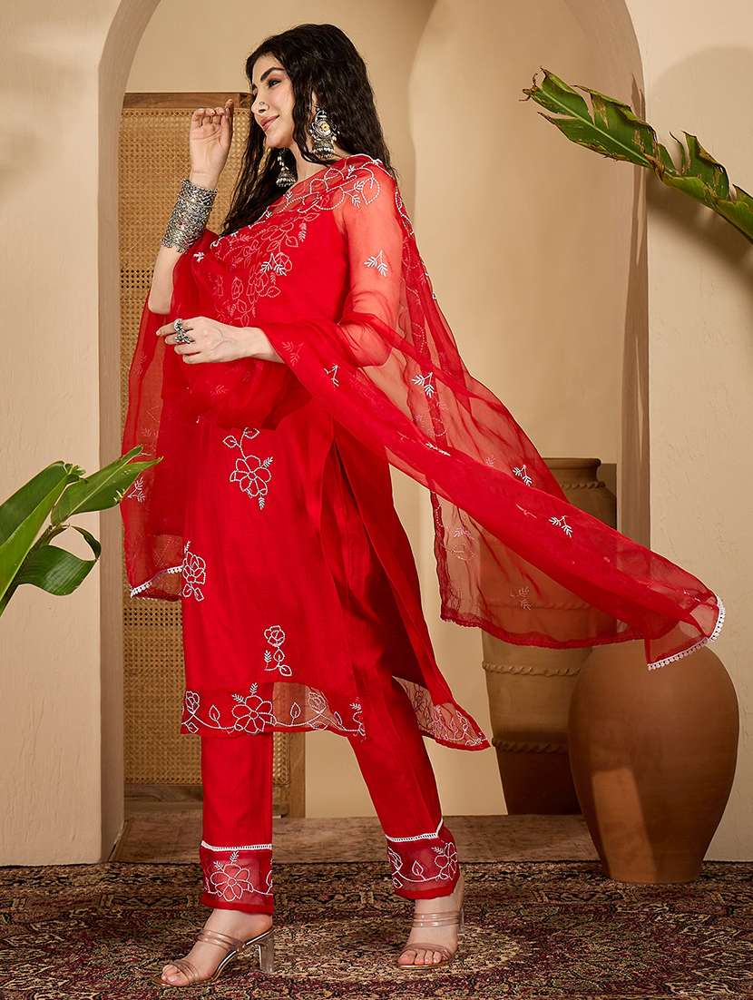 women embroidered shoulder strap kurta pant with dupatta set - 22514183 -  Standard Image - 2