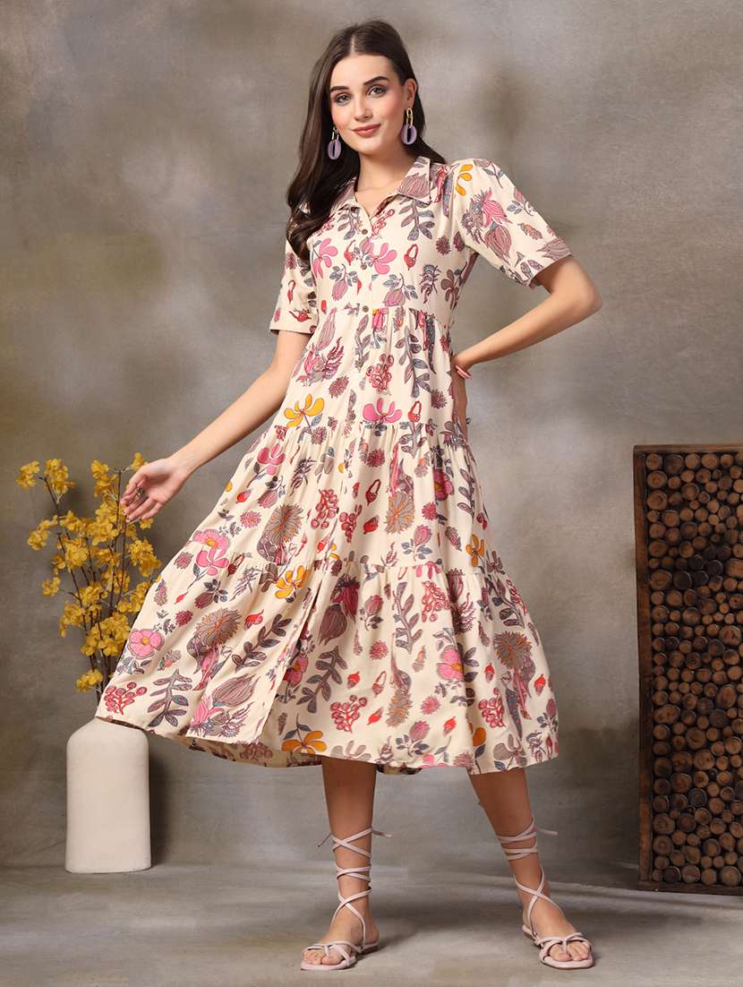 women printed short sleeves tiered dress - 22514679 -  Standard Image - 2