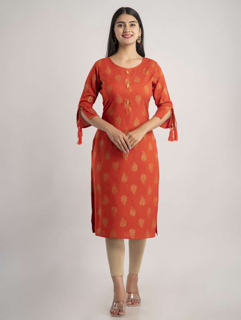 women printed three quarter sleeve straight kurta