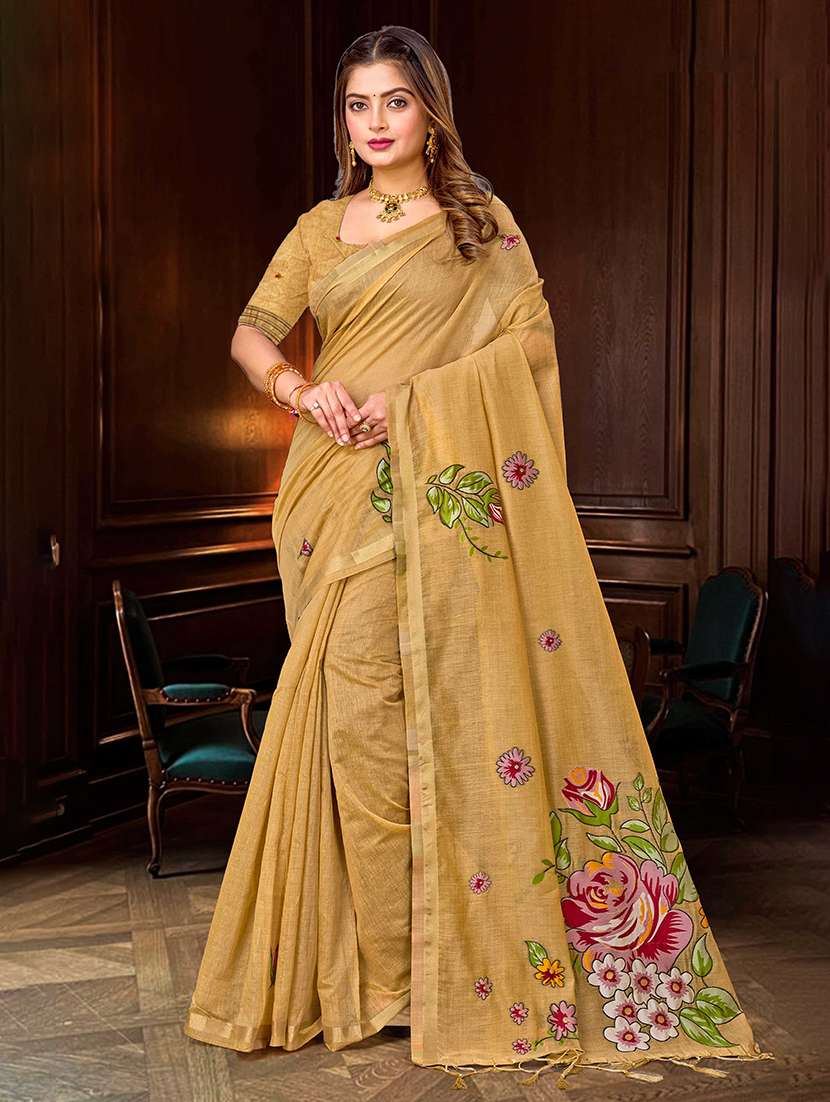 women floral printed saree with blouse