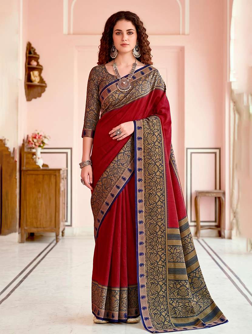 women printed casual wear saree with blouse